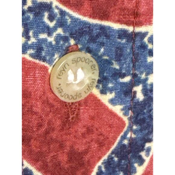 Phil Edwards by Reyn Spooner Red Tribal
 Button Down Aloha Shirt Men Size Large - Picture 4 of 5